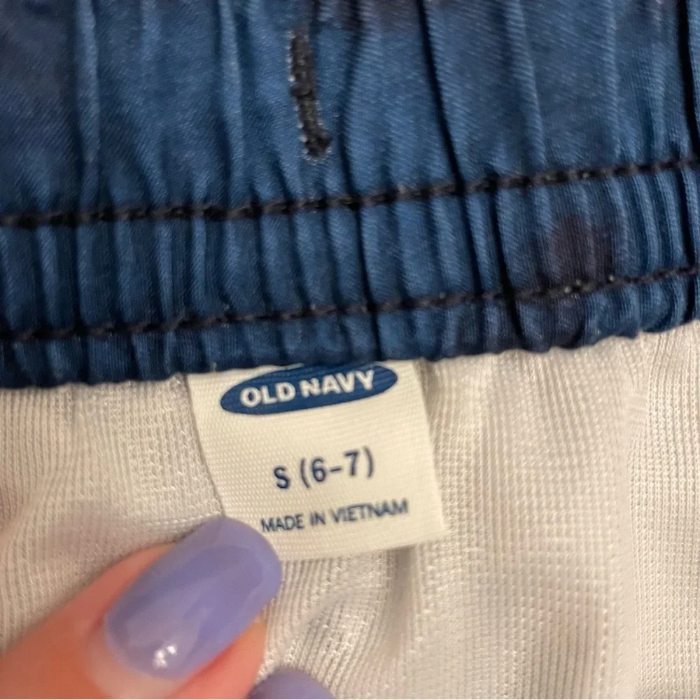 Old Navy Boys Swim Trunks Size Small (6-7)